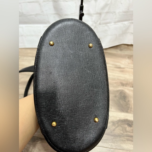 ❤️RARE❤️ MCM Authentic Bucket Bag with small purse inside - Picture 10 of 11